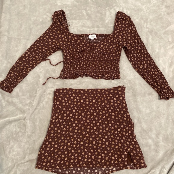 Matching outfit - Picture 8 of 9